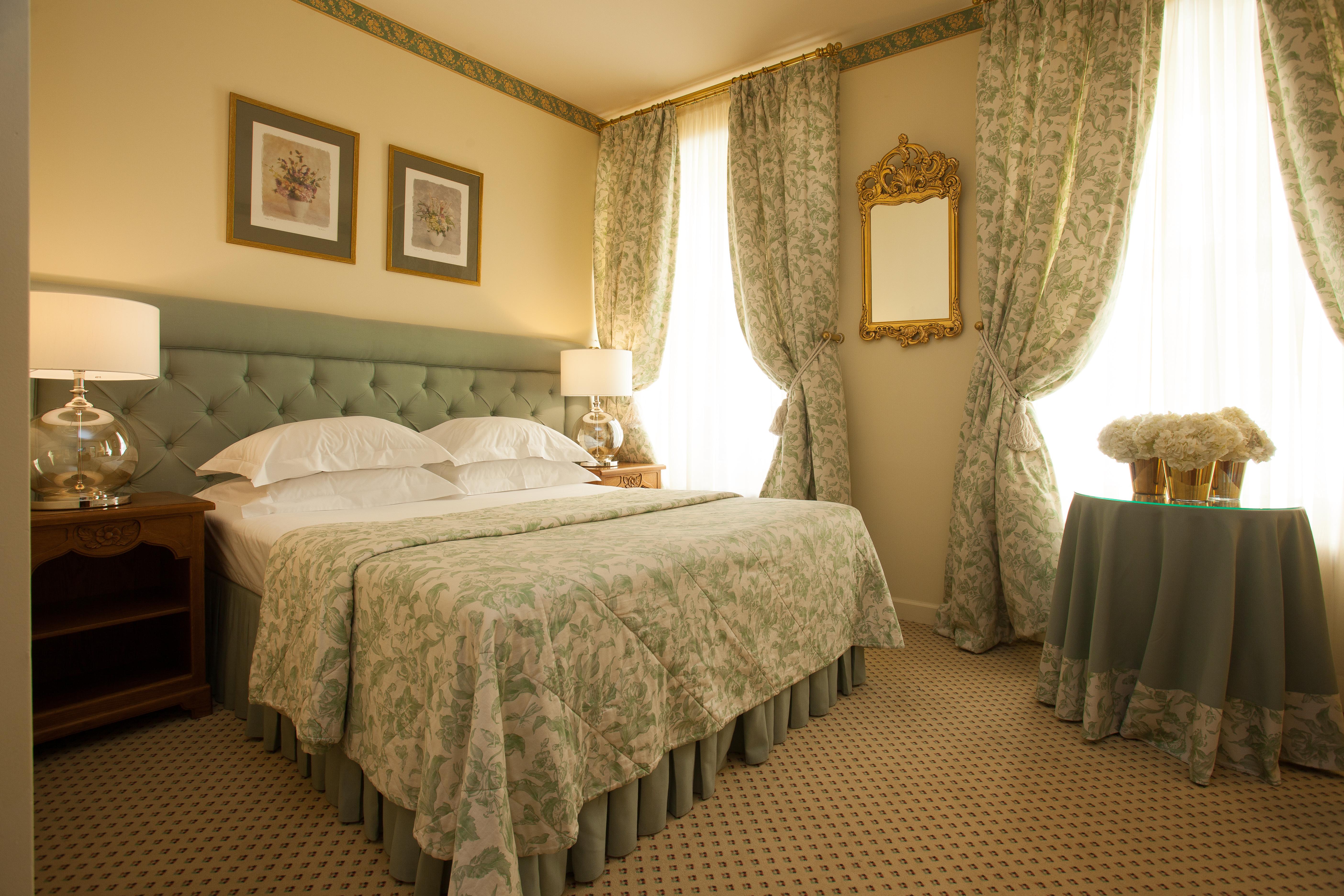 Narutis Hotel - Small Luxury Hotels Of The World VNO Dış mekan fotoğraf A bedroom at the hotel
