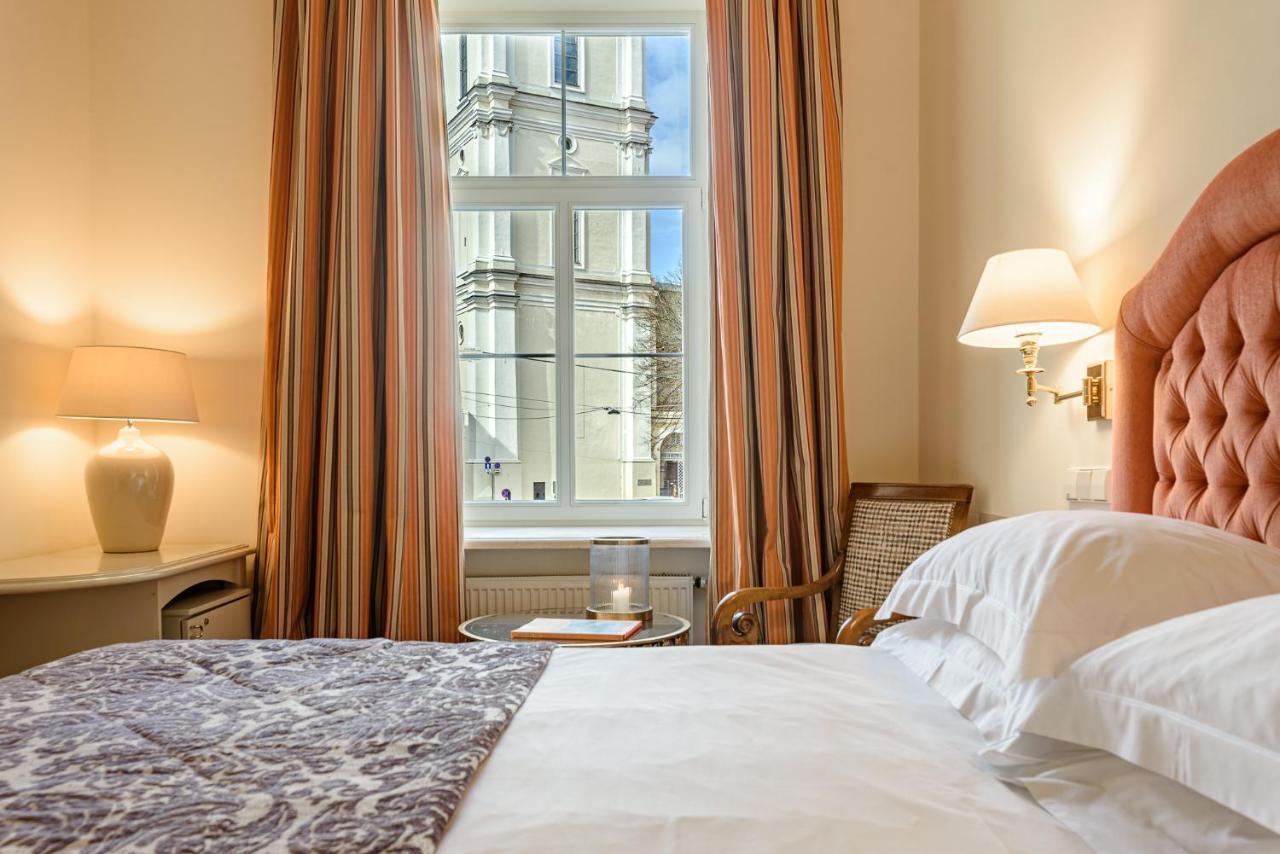 Narutis Hotel - Small Luxury Hotels Of The World VNO Dış mekan fotoğraf A room at the hotel