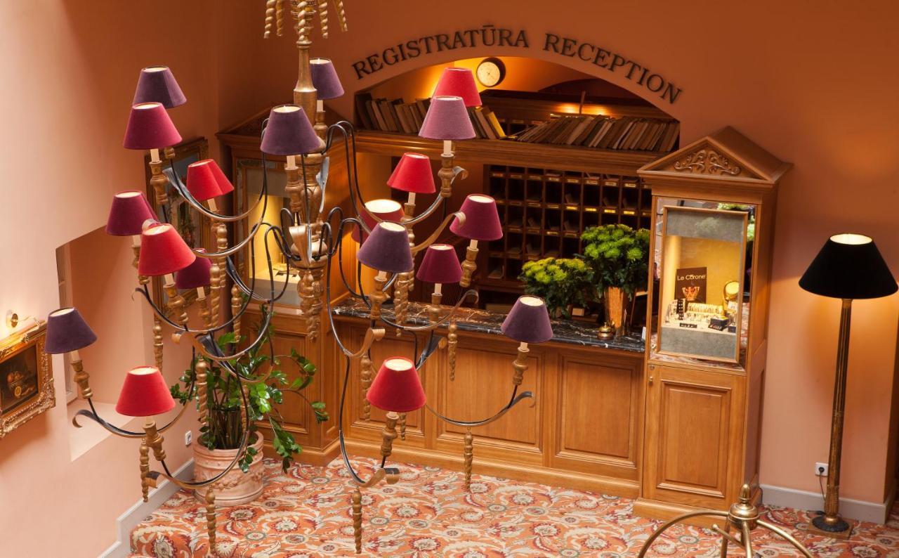 Narutis Hotel - Small Luxury Hotels Of The World VNO Dış mekan fotoğraf Reception desk at the hotel